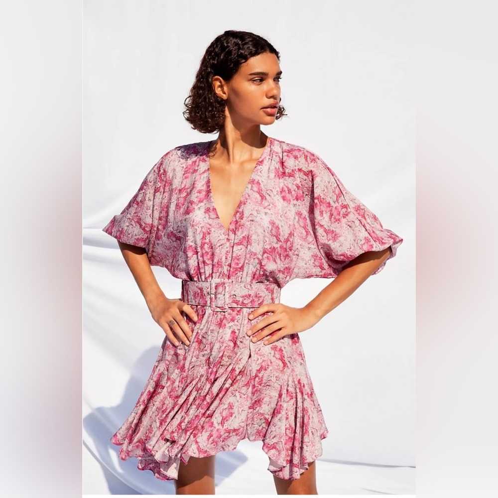 Elliatt Anguilla  Pink flora Dress with Belt